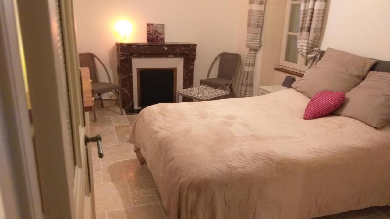 Le Gite Au Pied Du Chateau De Chaumont Zewnętrze zdjęcie